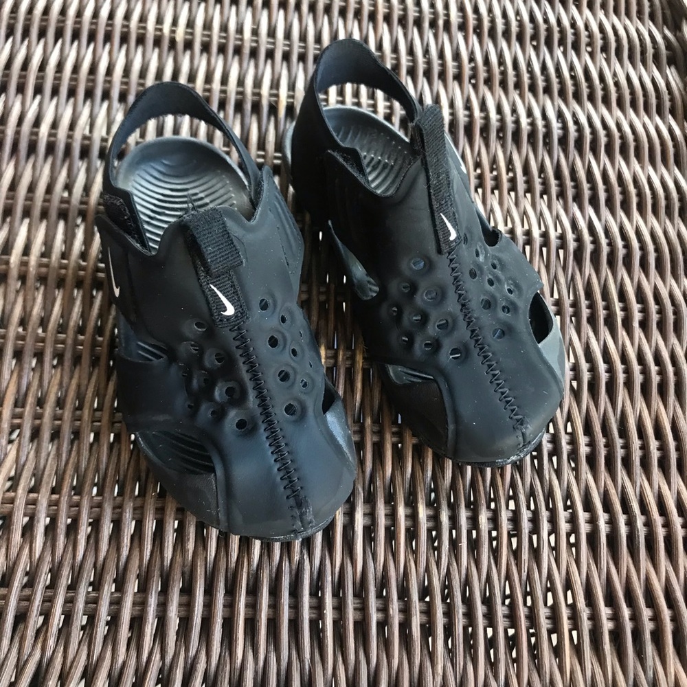 Kids Nike Swim shoes